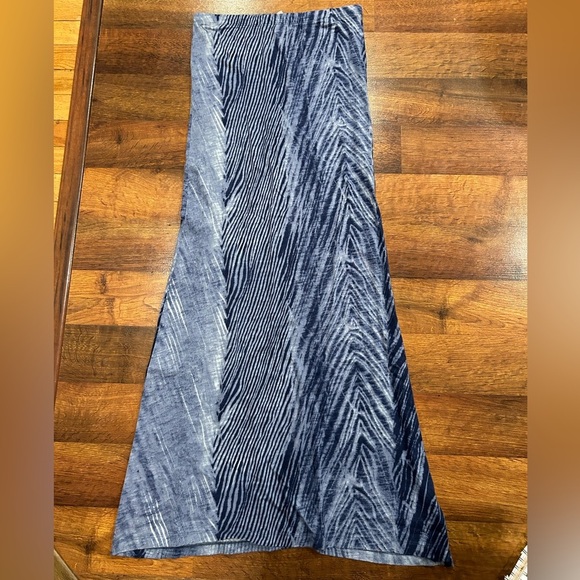 Billabong Dresses & Skirts - Billabong Maxi Blue Tie Dye Skirt Size Small Long Skirt Boho Casual